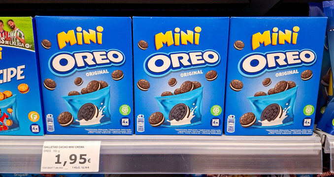 DENIA, SPAIN - January 31, 2026.Mini Oreo Original cocoa sandwich cookies seen on grocery store shelf in Spain during shopping for snacks