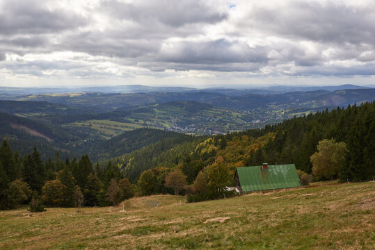 Broad Krkonose panorama near Vosecka bouda