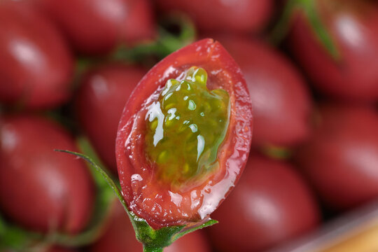 Fresh Fujian Rose Apple Cut in Half with Pearl-Like Purple Seeds