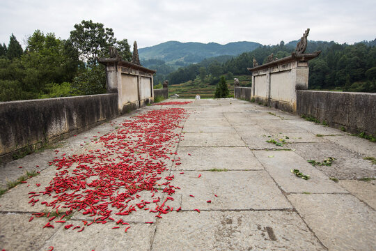 Gongguanqiao Bridge Zunyi: Red Chili Peppers Drying Traditional Chinese Architecture