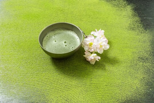 抹茶　green tea made in Japan