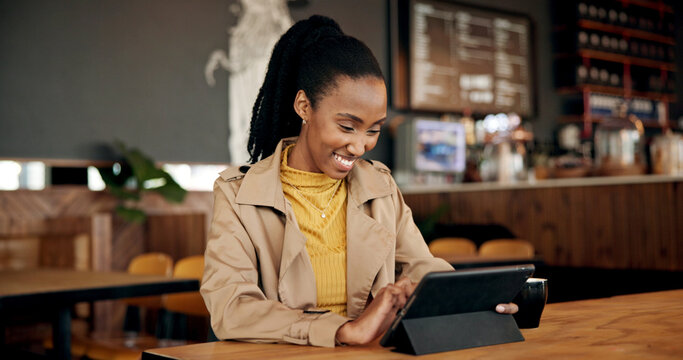 Tablet, remote work and black woman at cafe, smile and review post for social media marketing. Tech, freelancer and happy person in coffee shop for internet campaign, digital ads or check schedule