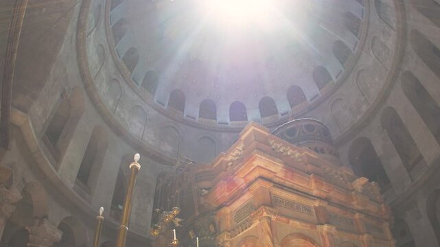 The Church of the Holy Sepulchre in Old Jerusalem Interior of the Church of the Holy Sepulchre. Jerusalem sightseeing tour. Travel to Israel.