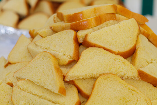 brioche tranch&eacute;e