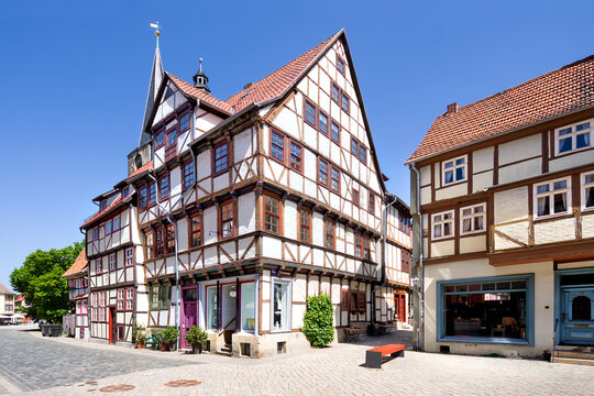 Fachwerkstadt Quedlinburg am MArkt entzerrt