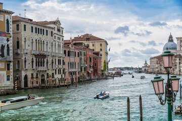 gondola in venice © SanelArt
