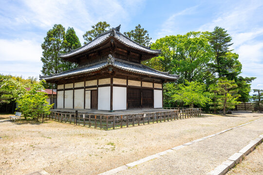 法輪寺」の写真素材 | 497件の無料イラスト画像 | Adobe Stock