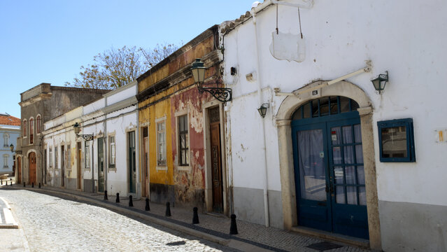 Heruntergekommene Rua do Albuerge Faro