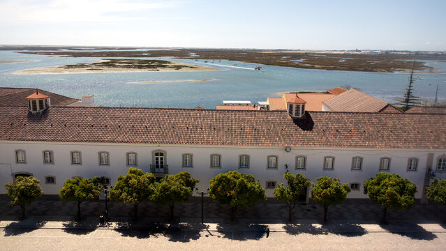 Kathedrale von Faro Ausblick aufs Priesterseminar und Ria Formosa
