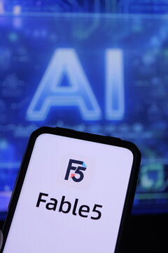 Anthropic releases Claude Fable 5, a flagship Mythos-class AI with SOTA research/coding capabilities and strict safety safeguards.