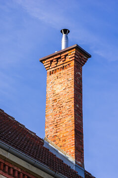 Schornstein aus Ziegelsteinen