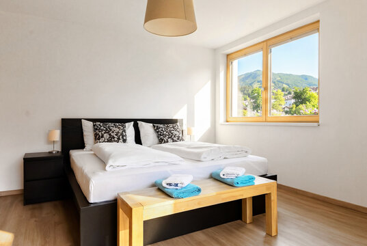 Schlafzimmer im Apartment gem&uuml;tlich hell