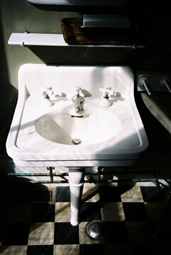 Film Sink Vintage 
