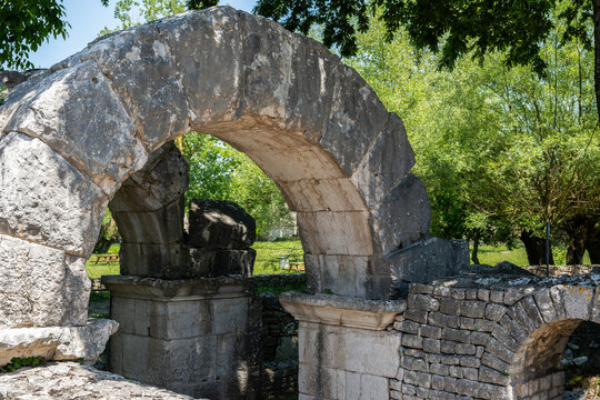 Molise. Sepino Archaeological Park - Altilia-Saepinum Archaeological Area