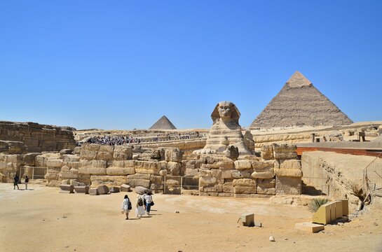 The Great Sphinx of Giza is a sphinx statue located in the Giza pyramids area in Cairo,the capital of Egypt.It is the largest single-stone statue in the world, measuring 73.5 meters long and 20 meters