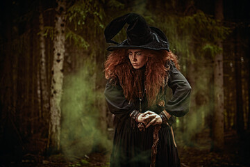 Naklejka premium Enchanted Curse Keeper