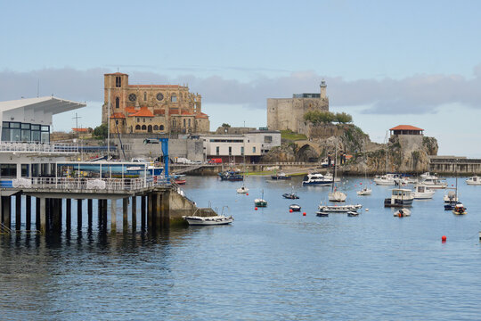 Panoramic view of the bay of Castro Urdiales at sunset