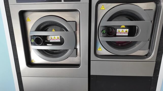 lavatrice centrifuga industriale a gettoni 