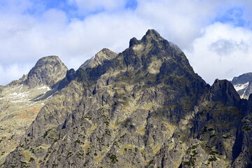 Wysokie Tatry, szczyty i przełęcze w masywie Łomnickiego Szczytu, góry powyżej Tatrzańskiej Łomnicy, Słowacja, Europa © Albin Marciniak