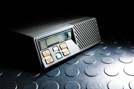 Shortwave radio ideal for disaster communications