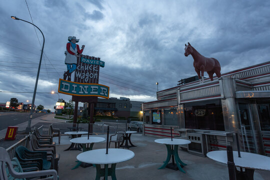 Outside Davie&rsquo;s Chuck Wagon Diner, built 1957, in Lakewood, Colorado, May 2020