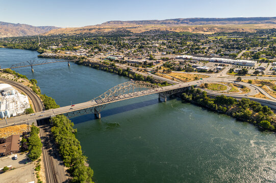 East Wenatchee, Washington - Senator George Sellar Bridge Over the Columbia River