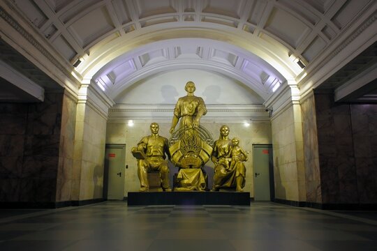 Sculptural composition of Belarusian partisans in the station hall of Belorusskaya underground station, Moscow, Russia. Interior view