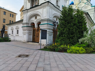 Naklejka premium Saint christian church in summer day under blue sky