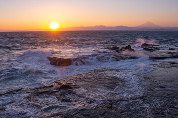 Fototapeta premium Beautiful sunset at Chigogafuchi in Autumn. Enoshima Island, Kanagawa Prefecture, Japan