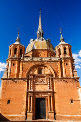 Obraz premium Majestic Brick Architecture of Cristo del Valle Church