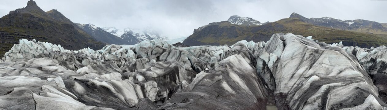 Panoramic view of Vatnajokull, the largest glacier in Europe, with its vast ice cap and outlet glaciers, Vatnajokull National Park, South Iceland
