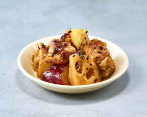 鶏肉とれんこんとさつまいもの甘辛炒め © ccc