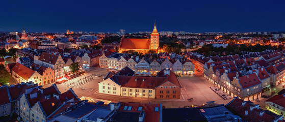 Panorama starego miasta w Olsztynie.