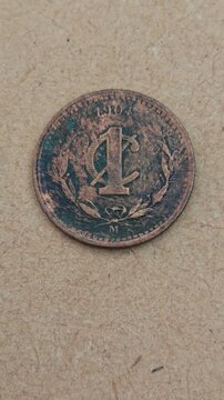 Porfiriato Era 1904 Mexican One Centavo Coin Close Up