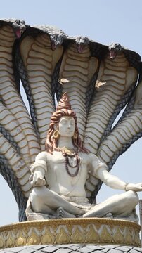 Vertical View of Lord Shiva Statue Under Multi Hooded Serpent Shelter, mahakal corridor, Ujjain Shiva Shri Mahakaleshwar Jyotirlinga Temple
