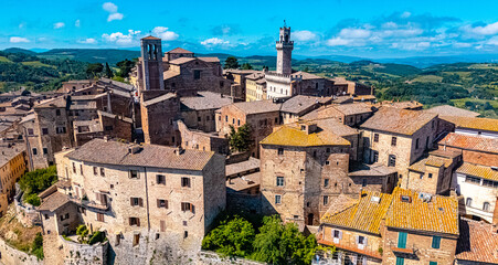 Naklejka premium Aerial view of Montepulciano,Tuscany, Italy