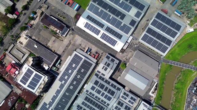 Industrial Manufacturing Complex Featuring Large Scale Rooftop Photovoltaic Systems