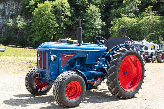 AltEr Hanomag Treaktor auf einer Ausstellung in Schuld, Deutschland, 23.05.2026