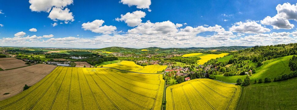 Oberlausitz zur Rapsbl&uuml;te