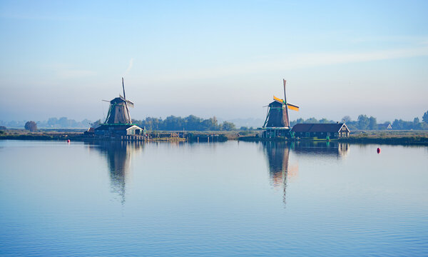 morning view of Zaanse Schans