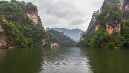 Obraz premium Zhangjiajie, China - June 07, 2026: Baofeng lake at Zhangjiajie