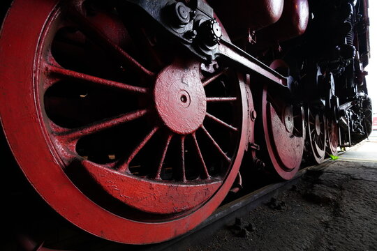Drivetrain of a historic steam engine