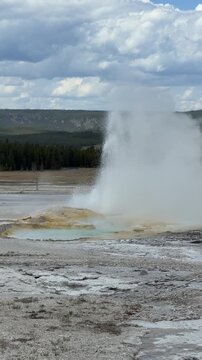 Yellowstone National Park - Clepsydra Geyser in Lower Geyser Basin