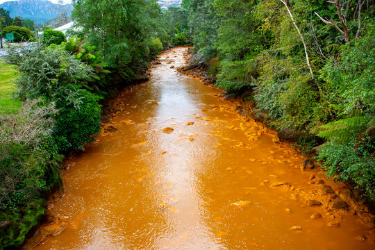 Acid Mine Drainage in Queen River - Queenstown - Tasmania