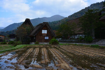 岐阜県 白川村の白川郷の町並み © Via Nova