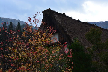 岐阜県 白川村の白川郷の町並み © Via Nova