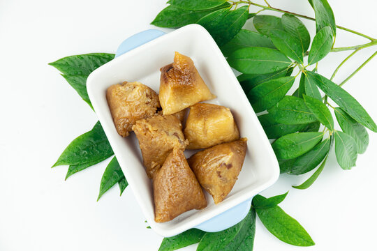 The zongzi on the plate