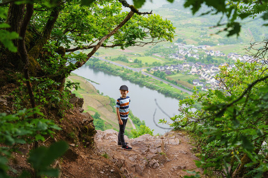 hiking on the Mosel, zell - Mosel loop from above