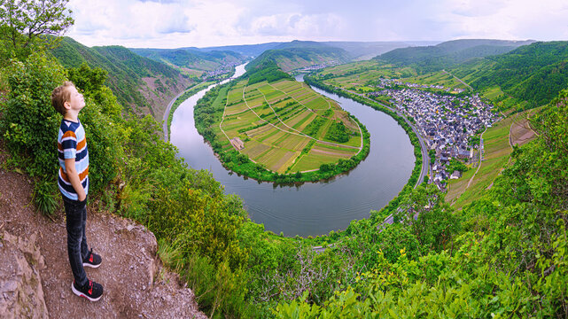hiking on the Mosel, zell - Mosel loop from above