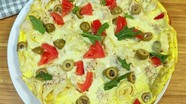Pizza on chopped thin flat bread base with eggs